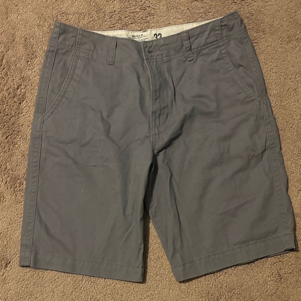 Old Navy Men's Charcoal Flat Front Shorts
